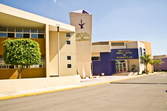 Instituto Miguel Ángel De Occidente — foto 1