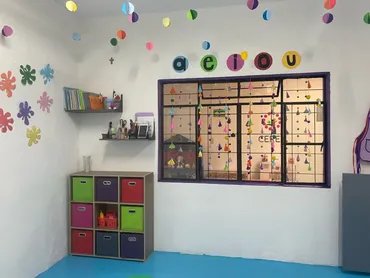 Colegio Ceret — foto 1