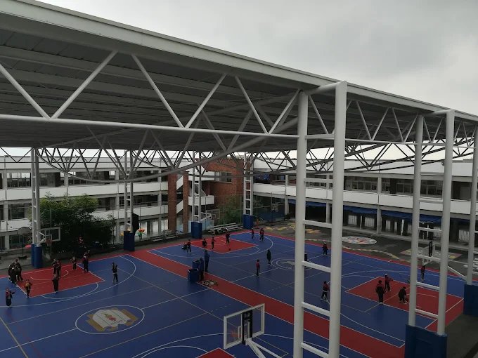 Motolinía International Institute — foto 1