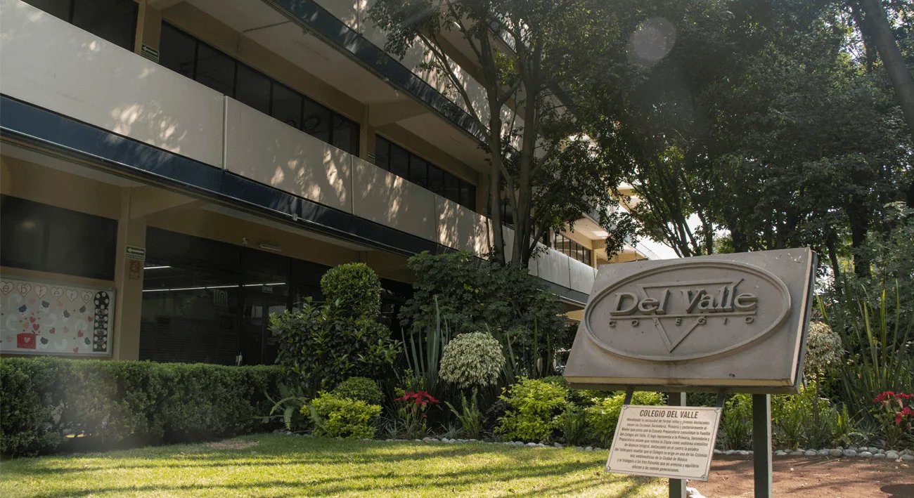 Colegio del Valle — foto 1