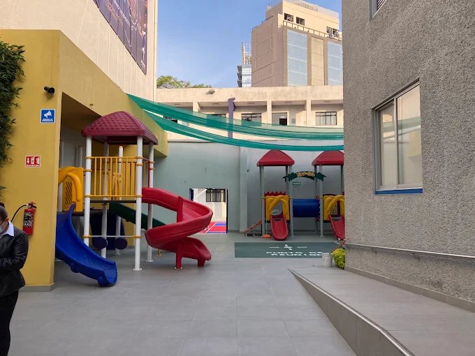 Universidad Motolinía Del Valle — foto 2